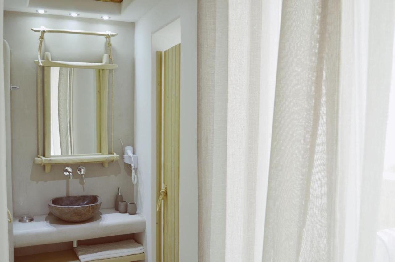 Blue Heart Luxury Suites Naxos City Экстерьер фото
