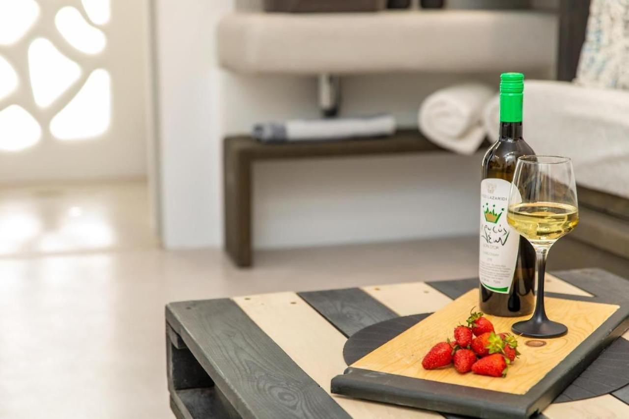 Blue Heart Luxury Suites Naxos City Экстерьер фото