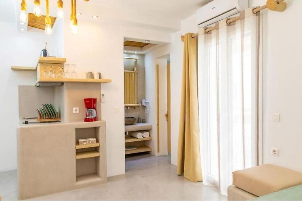 Blue Heart Luxury Suites Naxos City Экстерьер фото